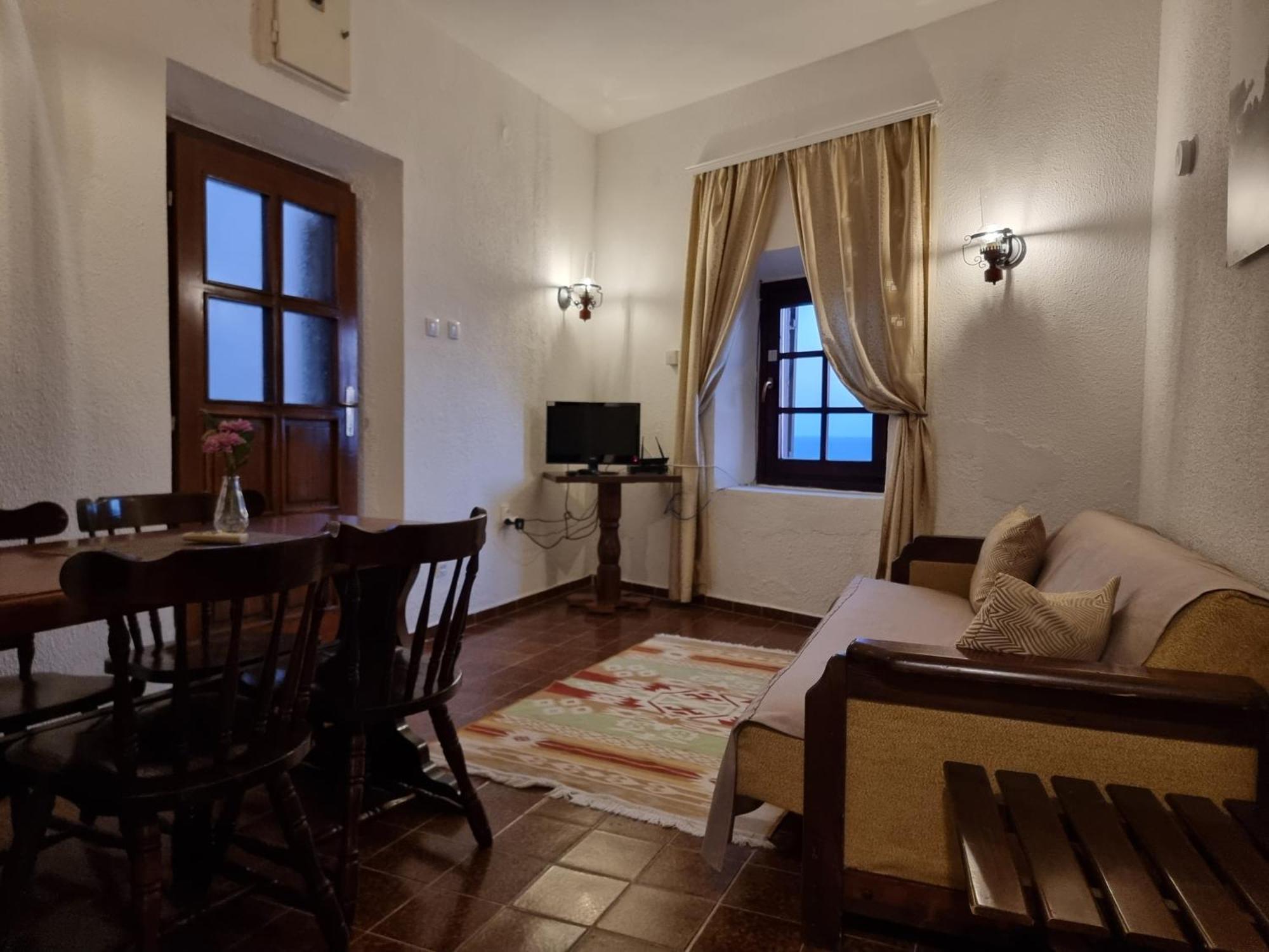 Kulla E Balshajve Hotel Ulcinj Ngoại thất bức ảnh
