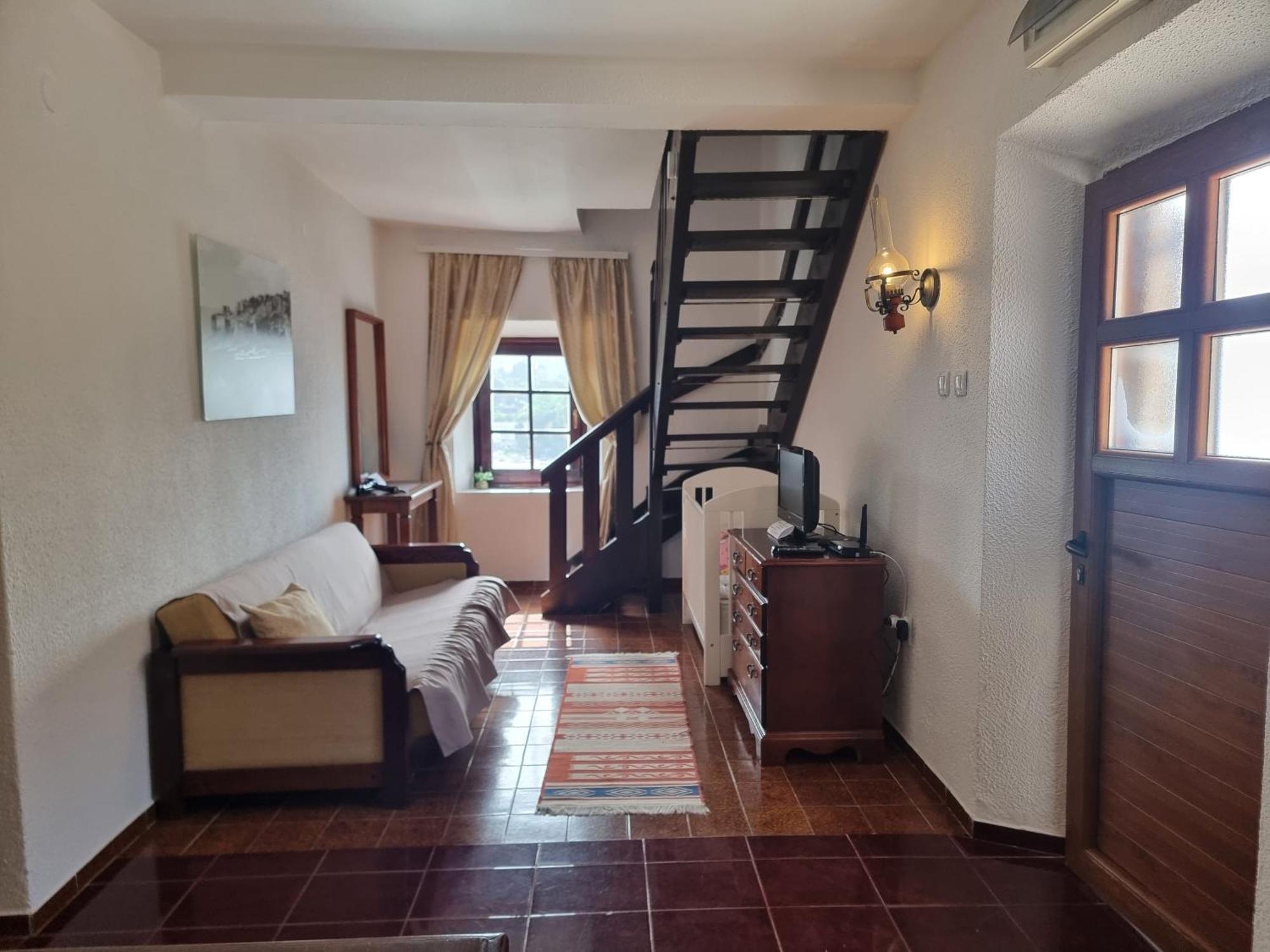 Kulla E Balshajve Hotel Ulcinj Ngoại thất bức ảnh